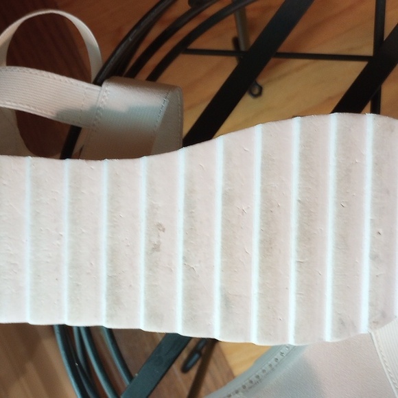 Steve Madden Sandals - Picture 5 of 7